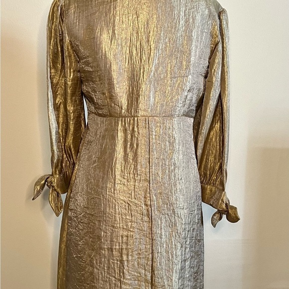 Shimmer gold square neck classic & chic party dress size 6 by AGB - Picture 2 of 5